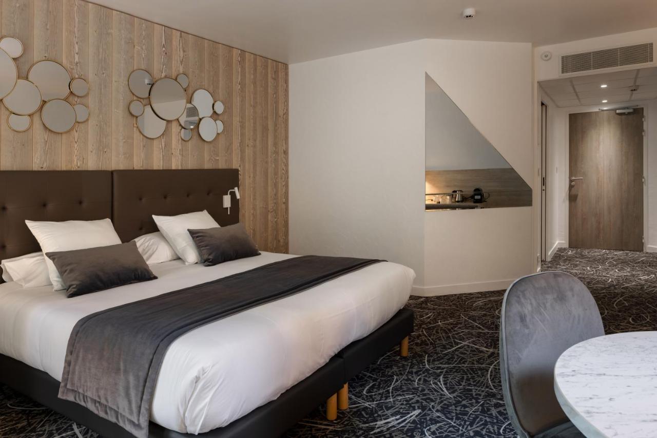 Logis Hotel Parenthese, Restaurant & Spa Chille Eksteriør billede