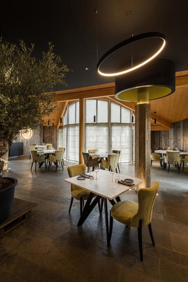 Logis Hotel Parenthese, Restaurant & Spa Chille Eksteriør billede