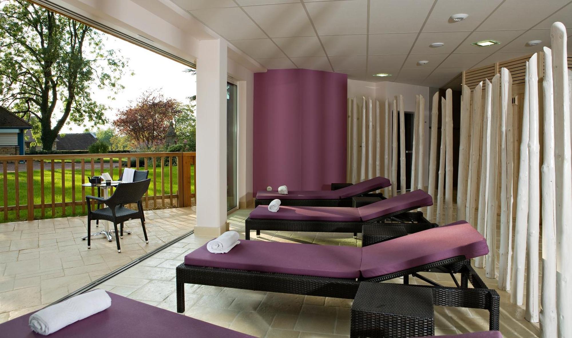 Logis Hotel Parenthese, Restaurant & Spa Chille Eksteriør billede