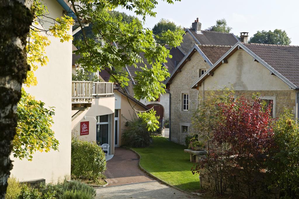 Logis Hotel Parenthese, Restaurant & Spa Chille Eksteriør billede